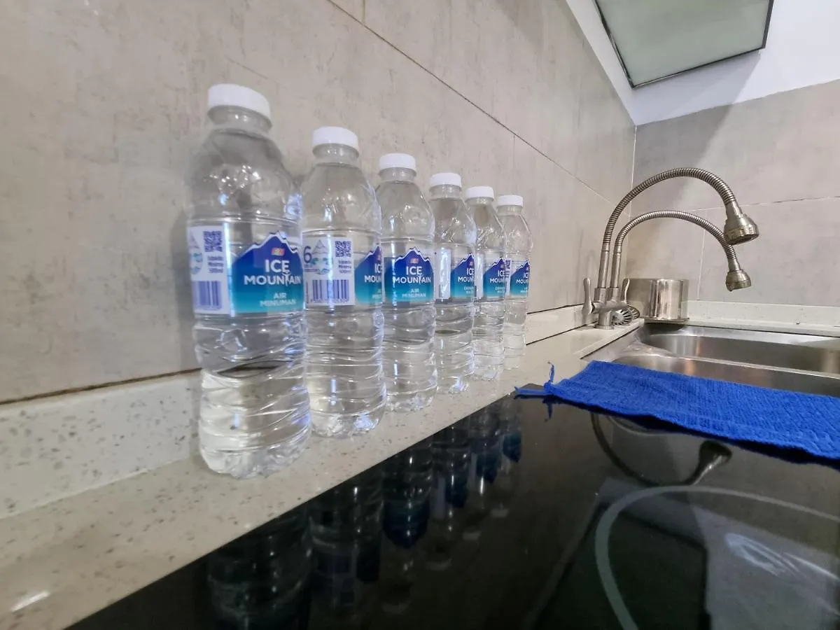 Atlantis Residences Melaka Seaview I Poolview Free Wi-Fi Parking 0*, Malacca