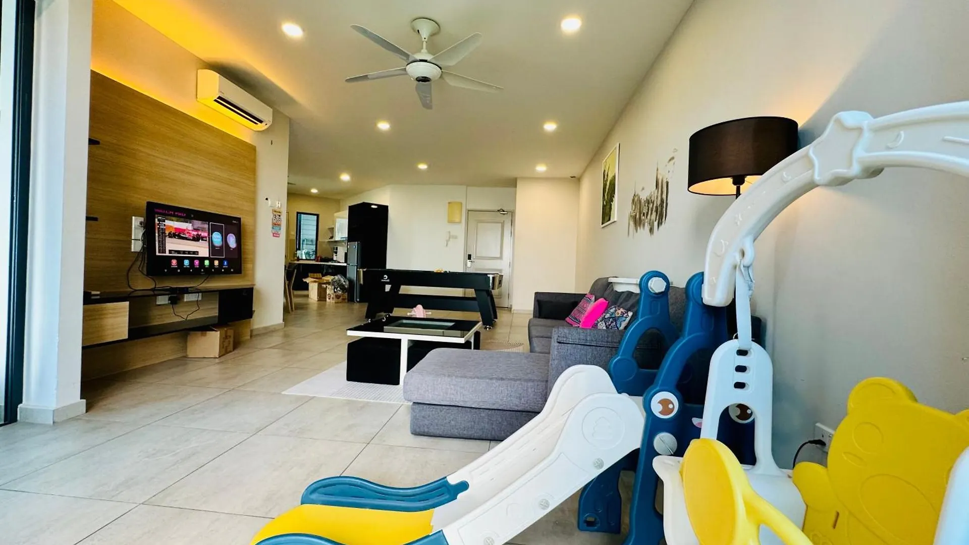 Atlantis Residences Melaka Seaview I Poolview Free Wi-Fi Parking 0*, Malacca