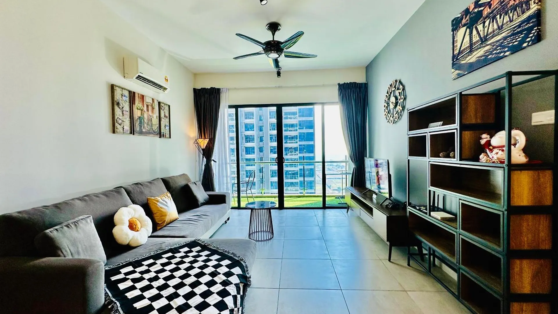 Atlantis Residences Melaka Seaview I Poolview Free Wi-Fi Parking 0*, Malacca